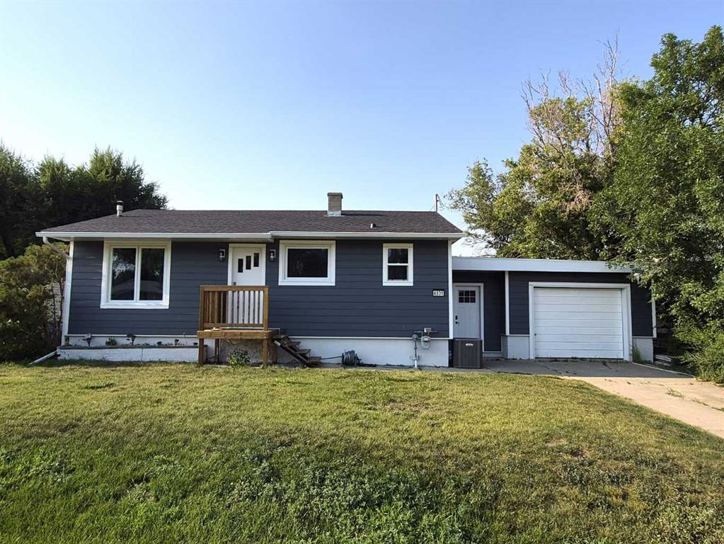 Picture of 4931 54 Avenue , Taber Real Estate Listing
