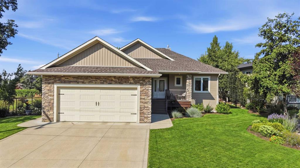 Picture of 4006 38 Street  , Ponoka Real Estate Listing