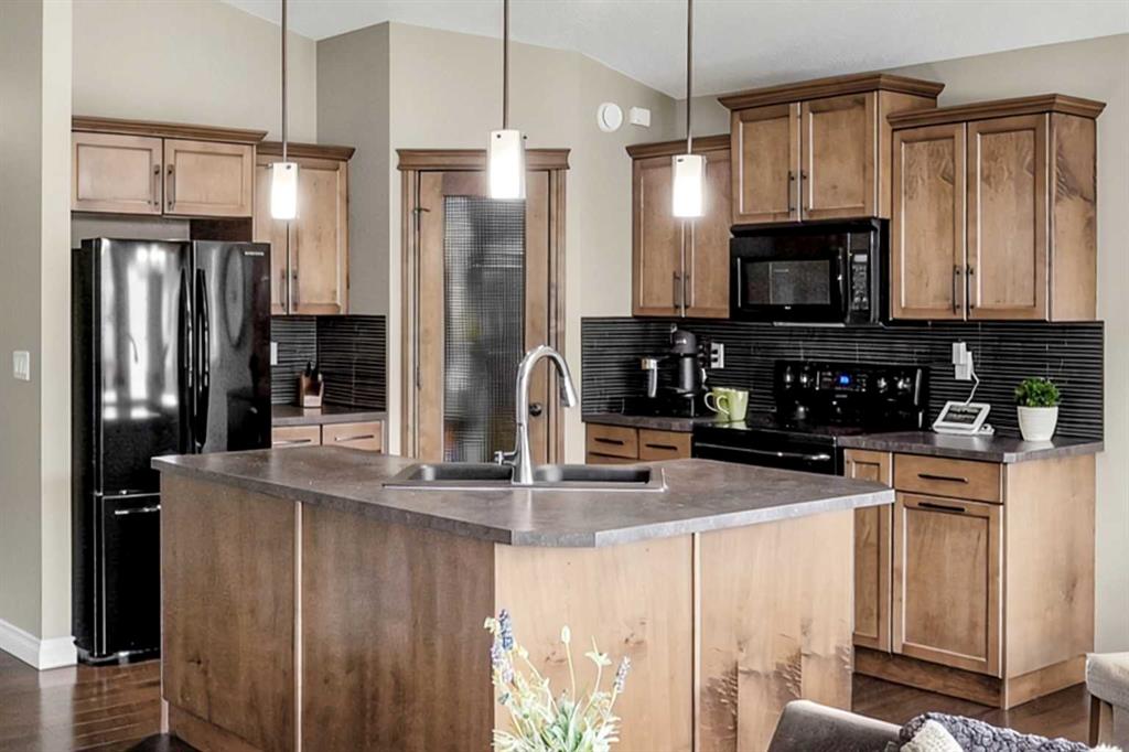 Picture of 171 Voisin Close , Red Deer Real Estate Listing