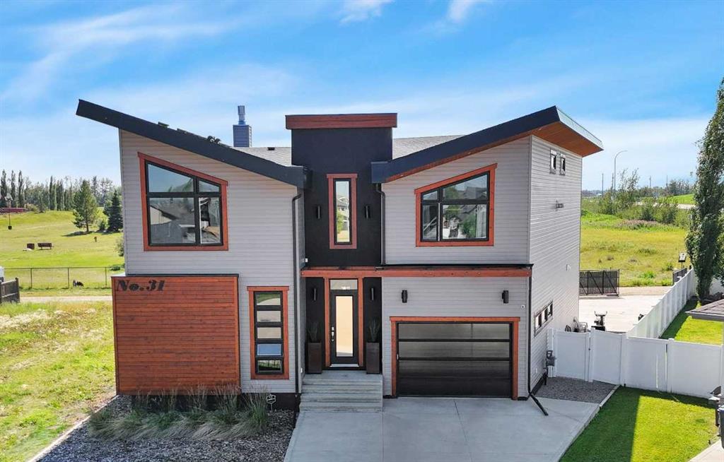 Picture of 31 Leaside Crescent , Sylvan Lake Real Estate Listing