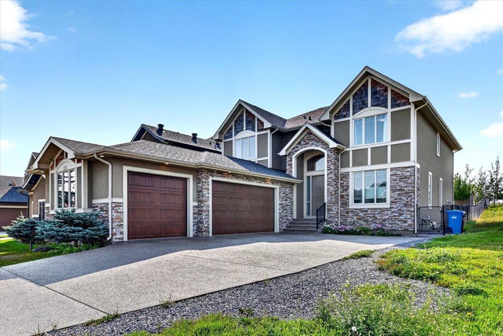 Picture of 115 Coulee Way SW, Calgary Real Estate Listing