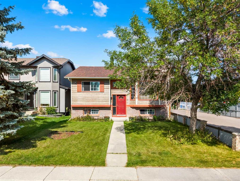 Picture of 327 Shawbrooke Circle SW, Calgary Real Estate Listing