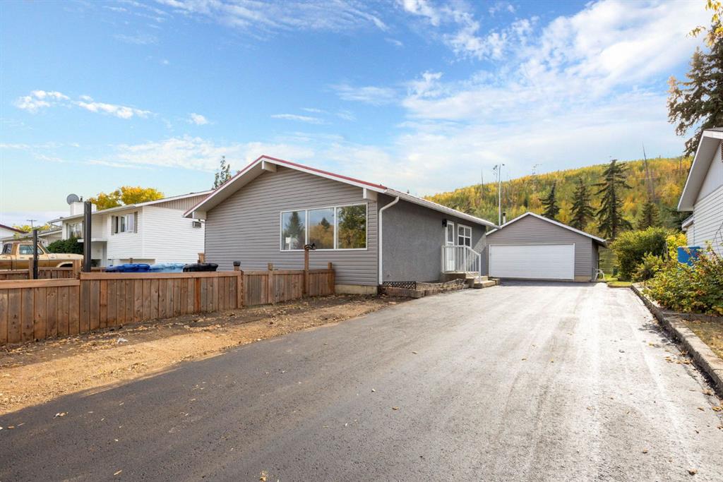 Picture of 67 Alberta Drive , Fort McMurray Real Estate Listing