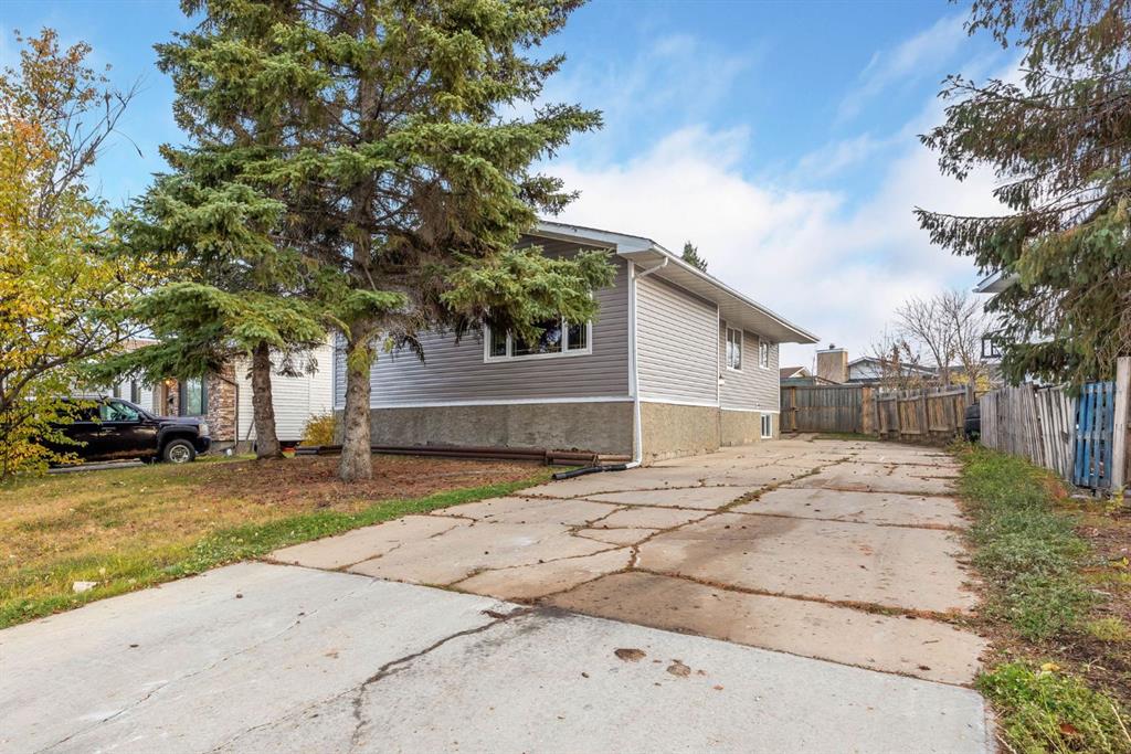 Picture of 276 Cochrane Crescent , Fort McMurray Real Estate Listing