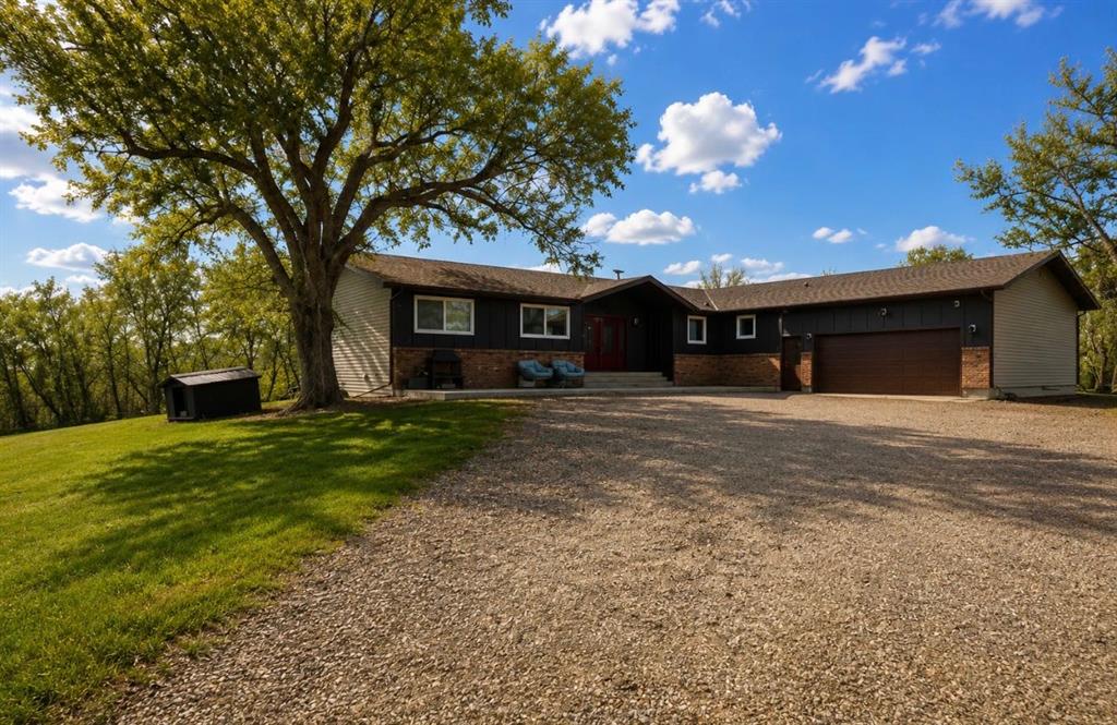 Picture of 11310 Range Road 63  , Rural Cypress County Real Estate Listing