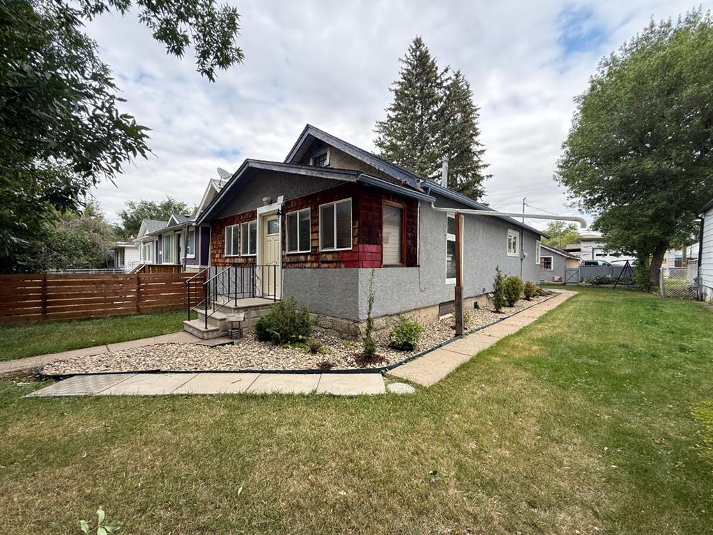 Picture of 358 2 street E  , Drumheller Real Estate Listing