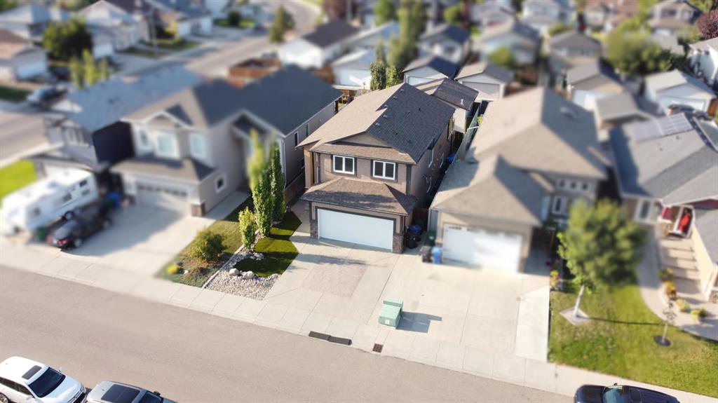 Picture of 709 Lynx Landing N, Lethbridge Real Estate Listing