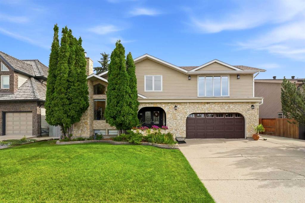 Picture of 39 Warwick Drive , Red Deer Real Estate Listing