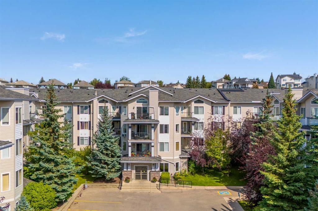 Picture of 427, 345 Rocky Vista Park NW, Calgary Real Estate Listing