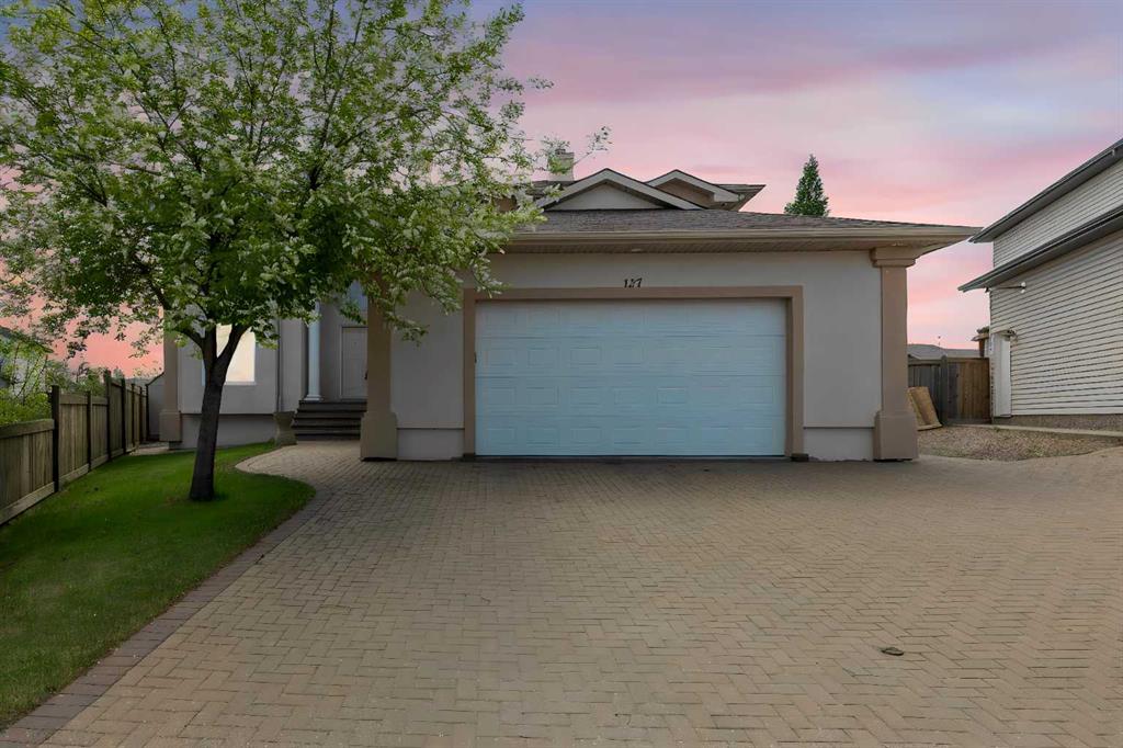 Picture of 127 Pew Lane , Fort McMurray Real Estate Listing