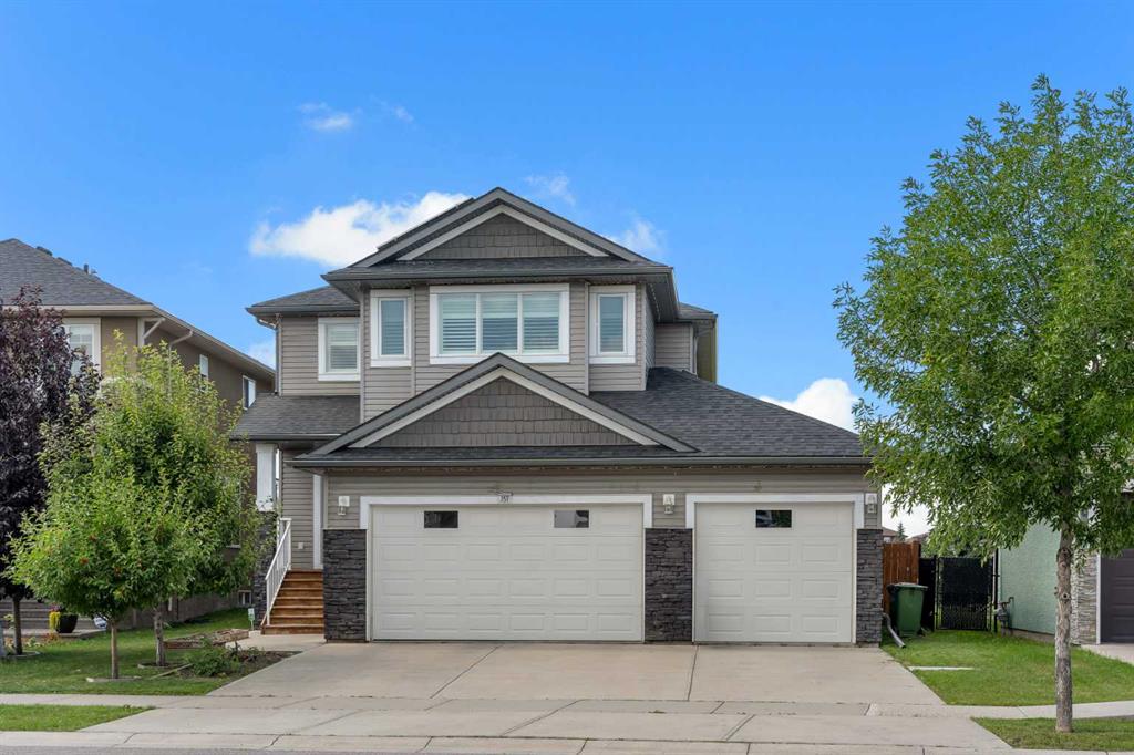 Picture of 353 Kinniburgh Boulevard , Chestermere Real Estate Listing
