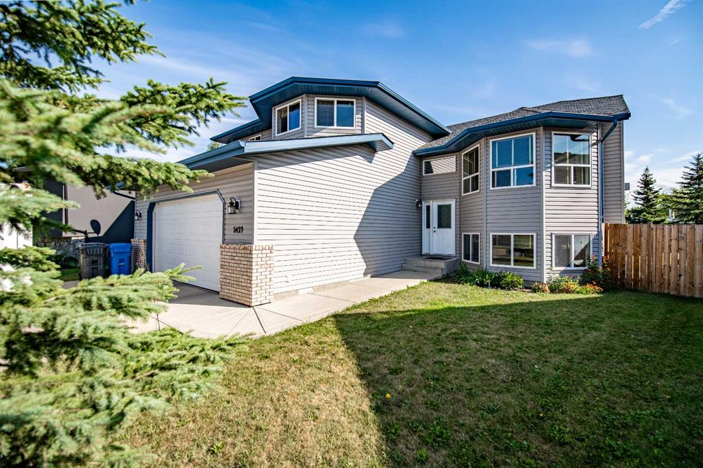 Picture of 5427 52A Street , Eckville Real Estate Listing