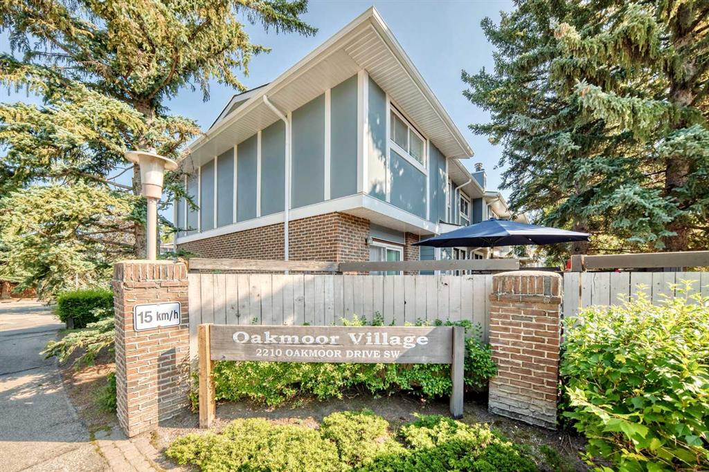 Picture of 15, 2210 Oakmoor Drive SW, Calgary Real Estate Listing