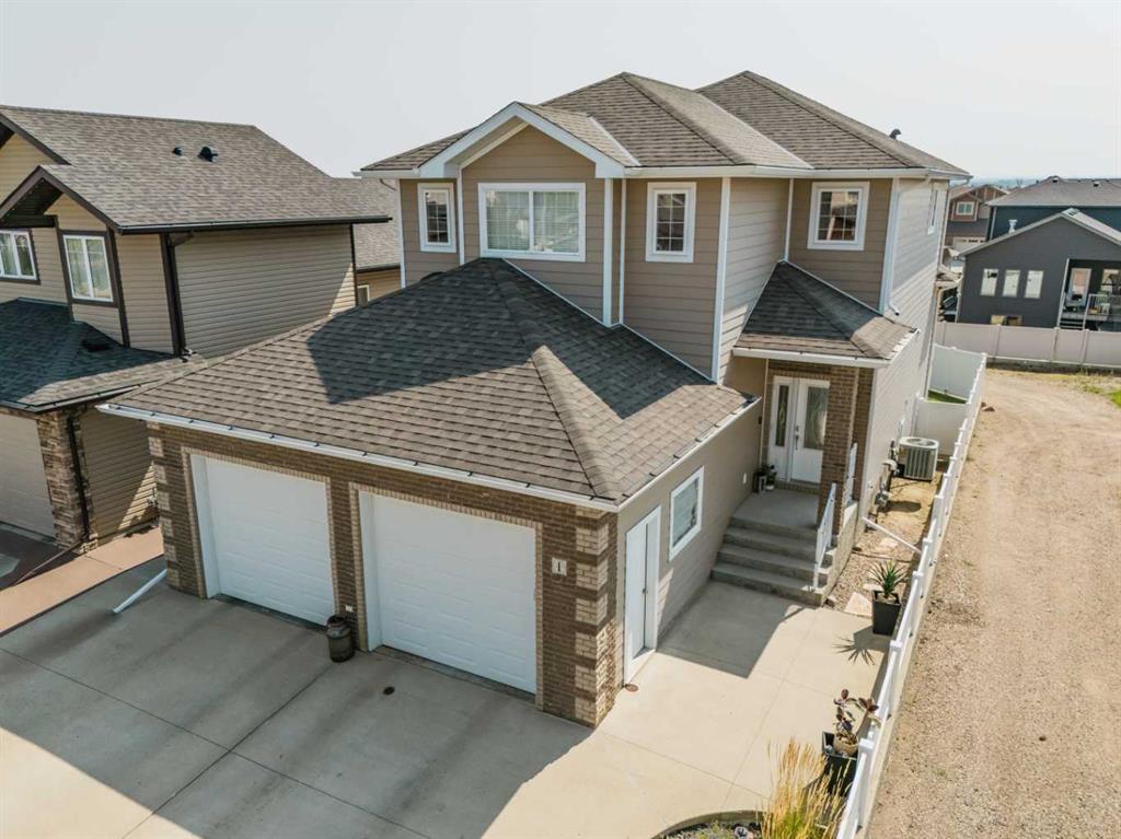 Picture of 1 Hamptons Close SE, Medicine Hat Real Estate Listing