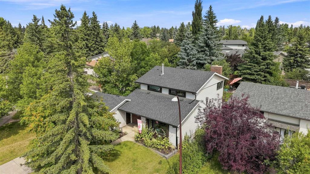 Picture of 267 Brookgreen Drive SW, Calgary Real Estate Listing