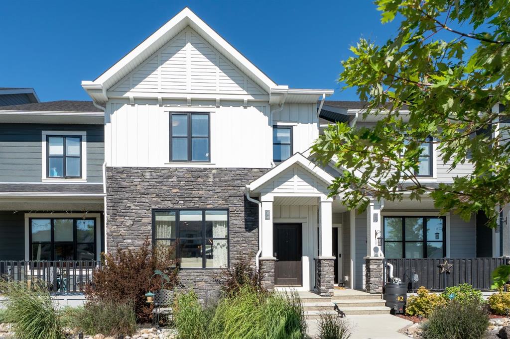 Picture of 44 D\'arcy Boulevard , Okotoks Real Estate Listing