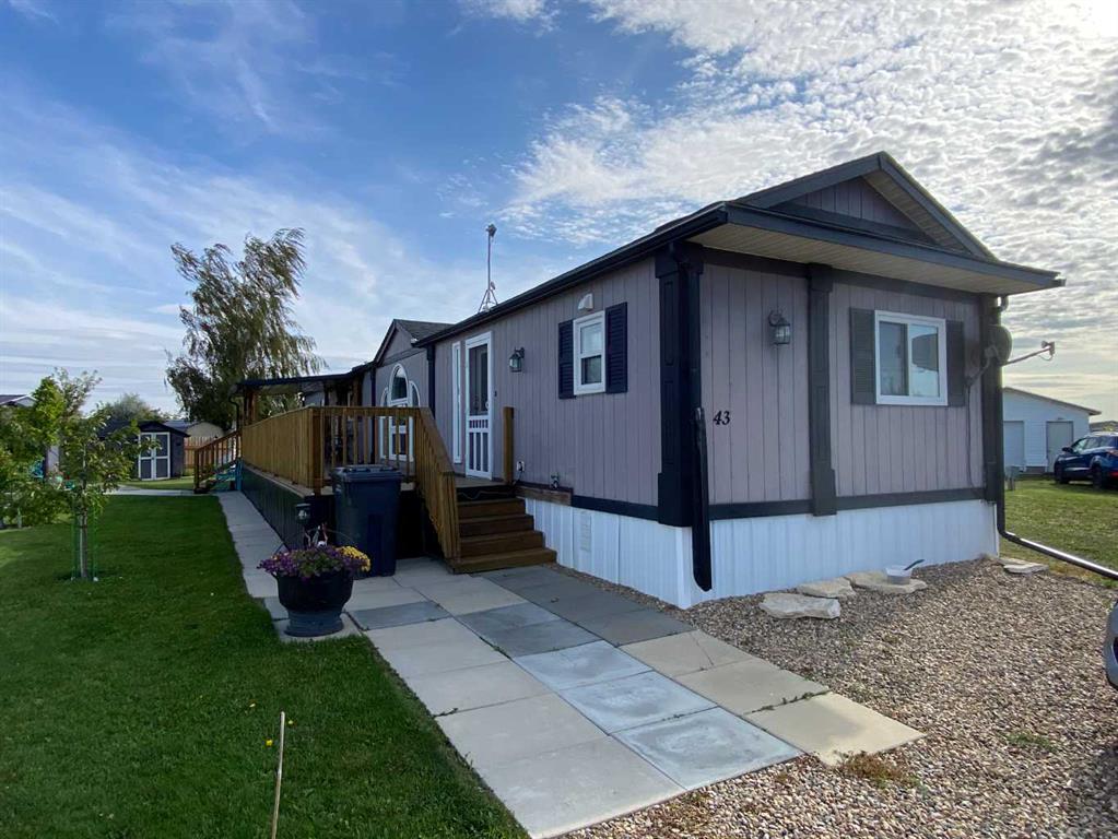 Picture of 43 Roseglen Close , Rosemary Real Estate Listing