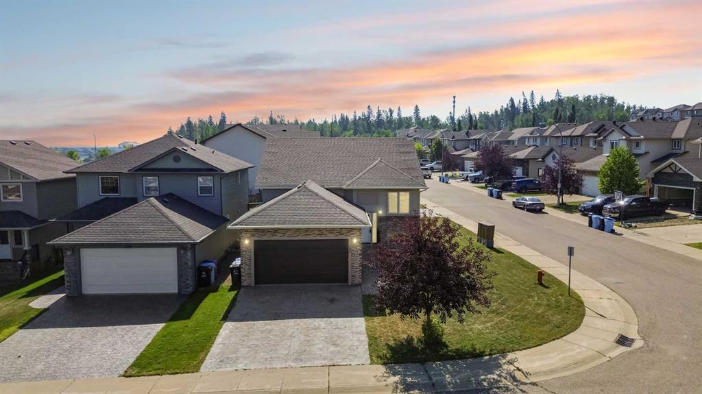 Picture of 185 Gravelstone Way , Fort McMurray Real Estate Listing