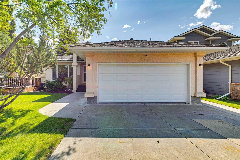 Picture of 365 Sunmills Drive SE, Calgary Real Estate Listing