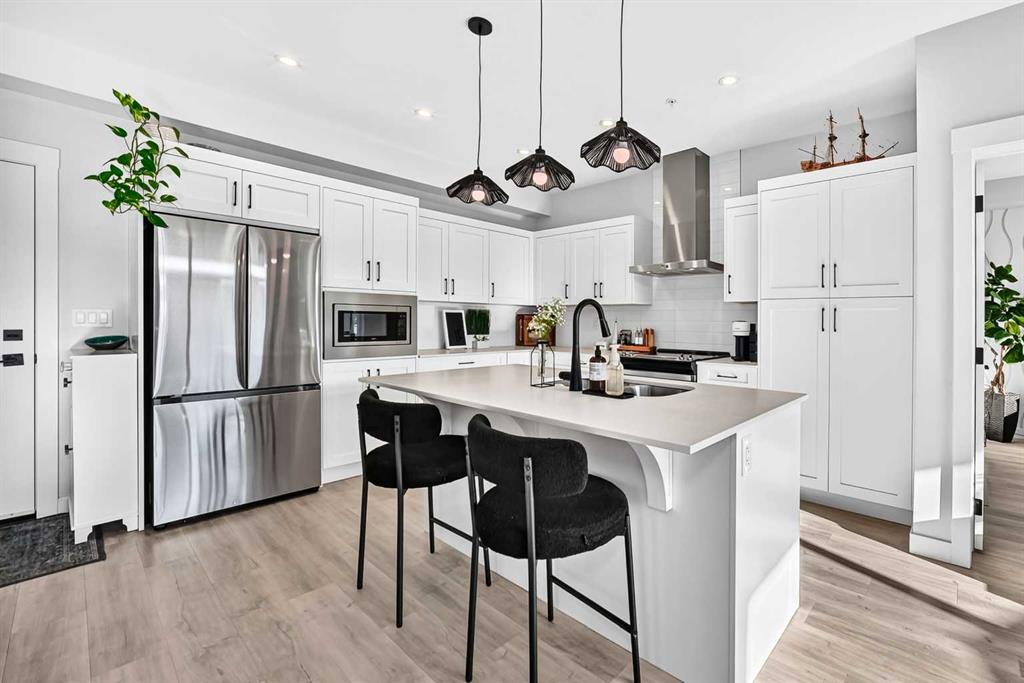 Picture of 4208, 200 Seton Circle SE, Calgary Real Estate Listing