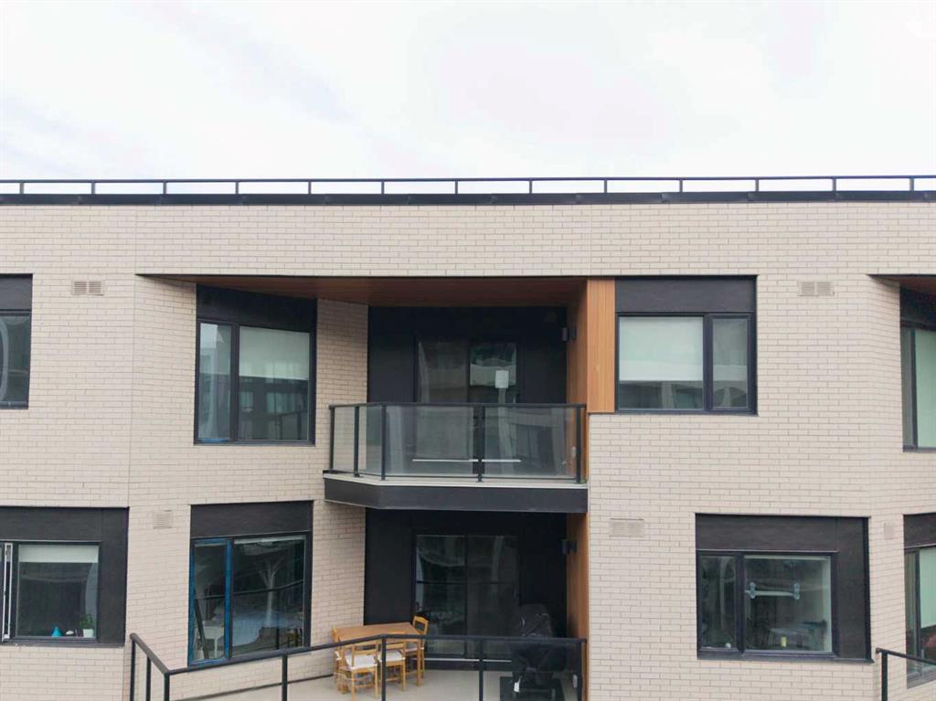 Picture of 606, 8370 Broadcast Avenue SW, Calgary Real Estate Listing