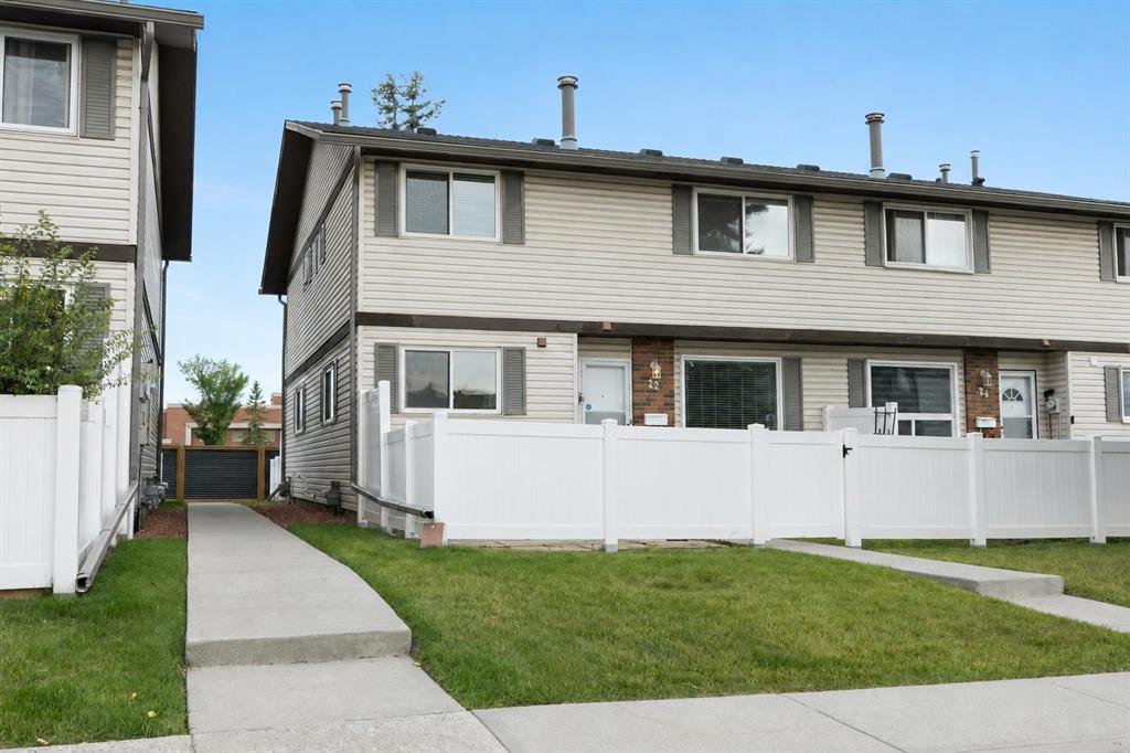 Picture of 22, 740 Bracewood Drive SW, Calgary Real Estate Listing