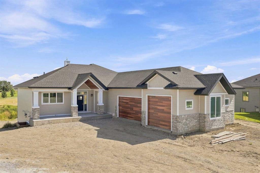 Picture of 243 Red Tail Ridge SE, High River Real Estate Listing