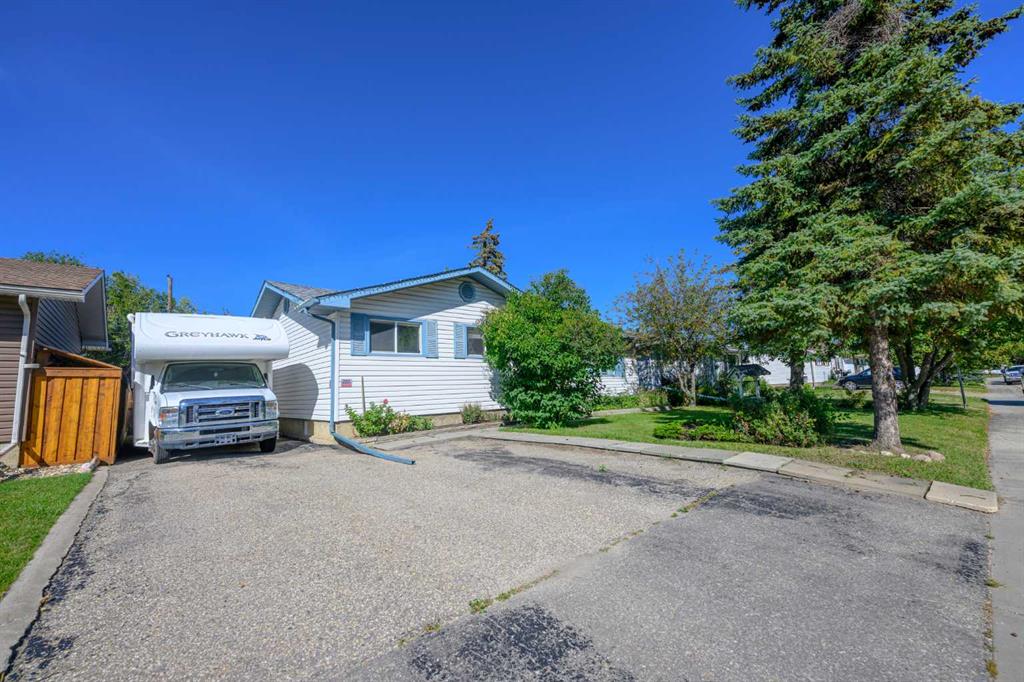 Picture of 9630 91B Avenue , Grande Prairie Real Estate Listing