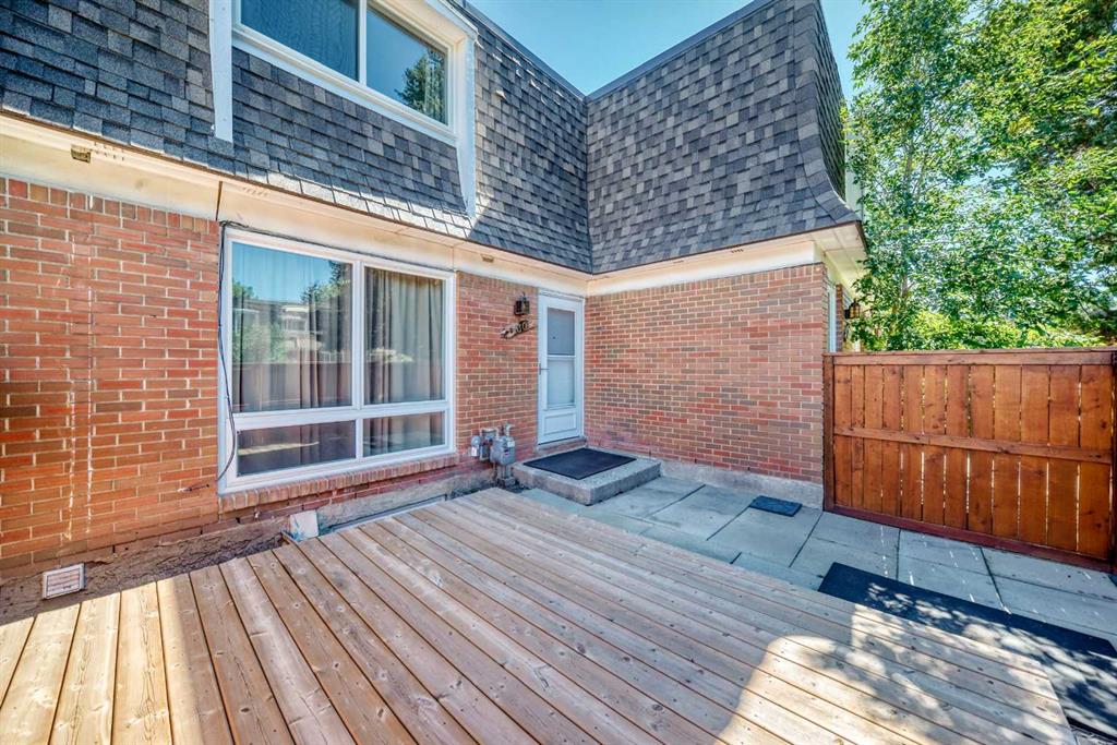 Picture of 130, 330 Canterbury Drive SW, Calgary Real Estate Listing