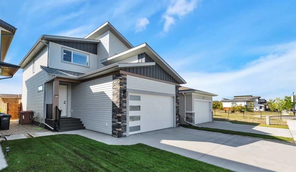 Picture of 103 Crestview Boulevard , Sylvan Lake Real Estate Listing