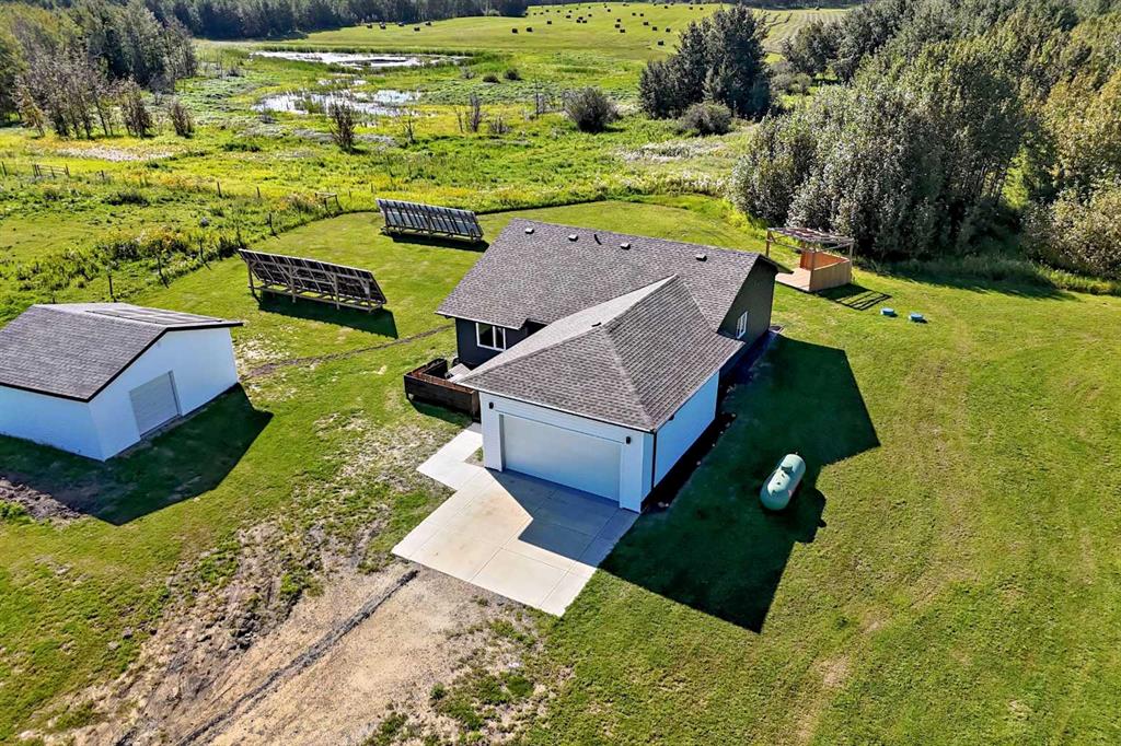 Picture of 37, 50106 Range Road 200  , Rural Beaver County Real Estate Listing