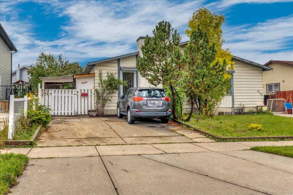 Picture of 3531 42 Street NE, Calgary Real Estate Listing