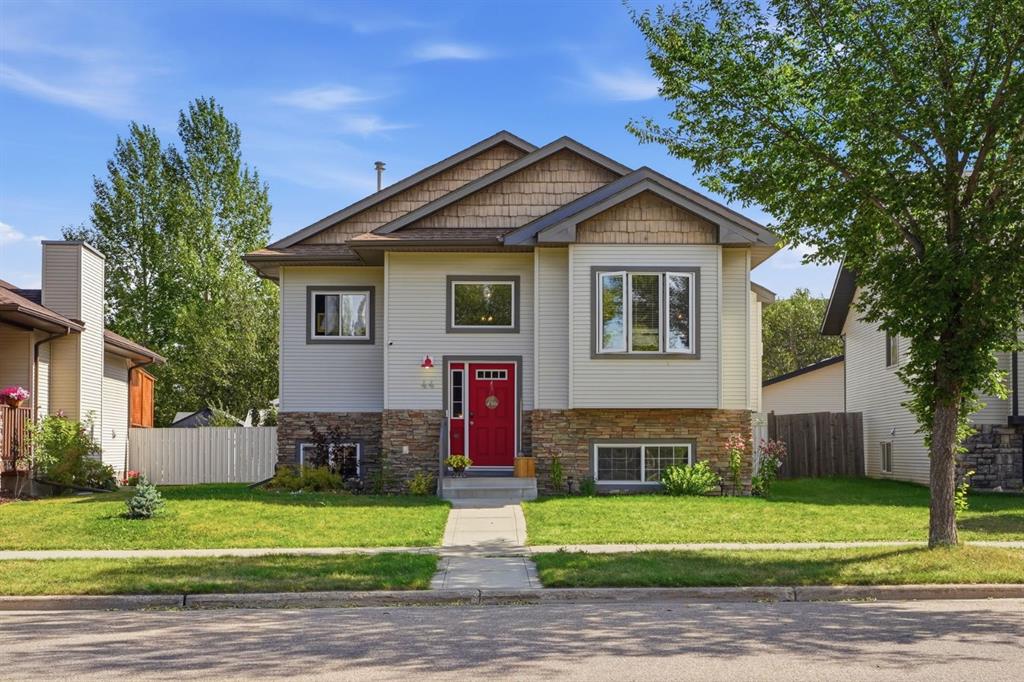 Picture of 44 Inglewood Drive , Red Deer Real Estate Listing