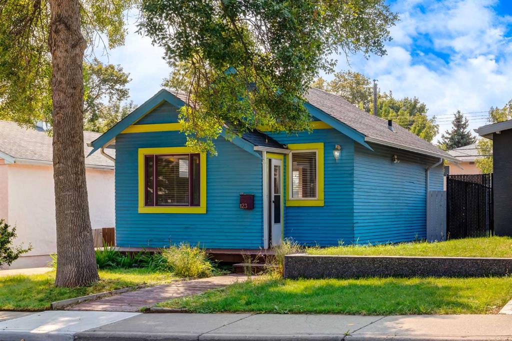Picture of 123 30 Avenue NW, Calgary Real Estate Listing