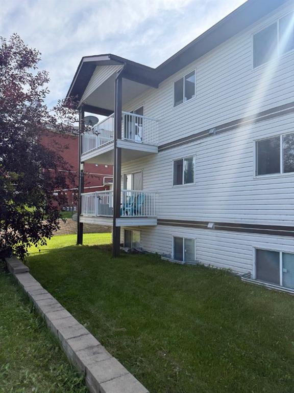 Picture of 303, 9508 99 Street , Lac La Biche Real Estate Listing