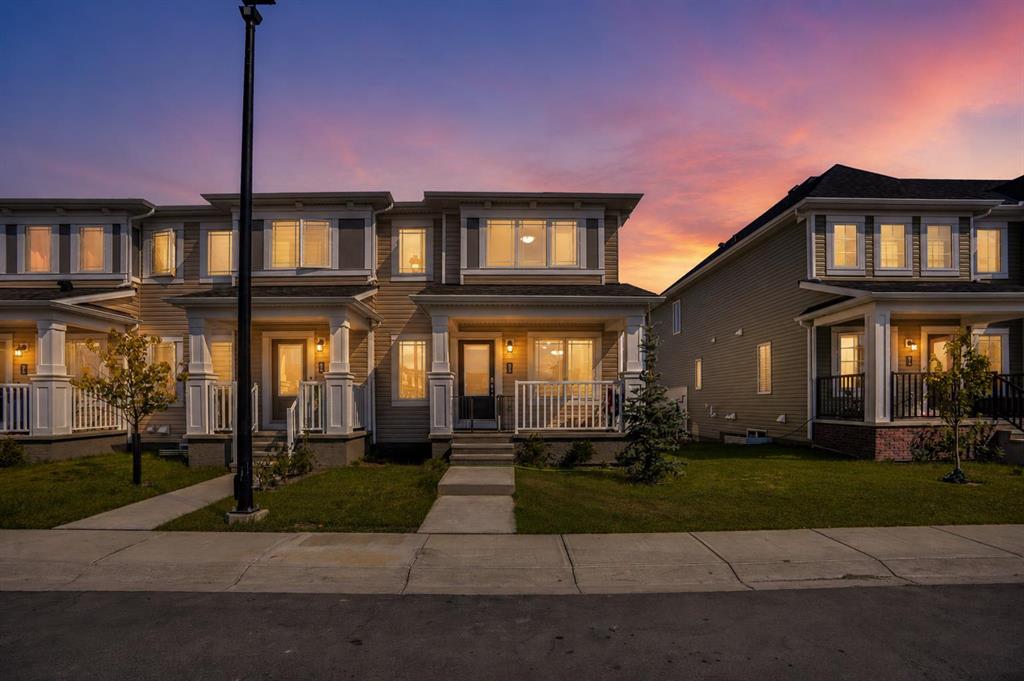Picture of 812 Windbury Street SW, Airdrie Real Estate Listing