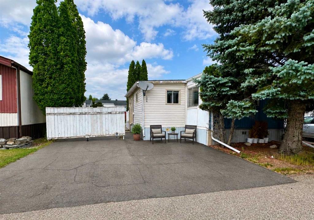Picture of 106, 2300 13 Street N, Lethbridge Real Estate Listing