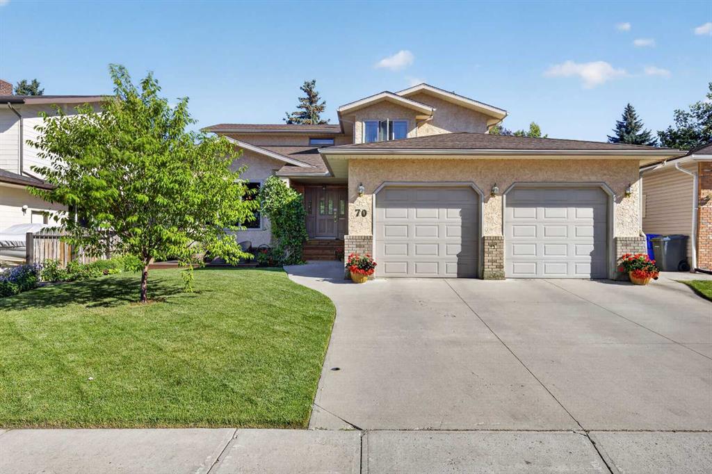 Picture of 70 Balsam Crescent , Olds Real Estate Listing