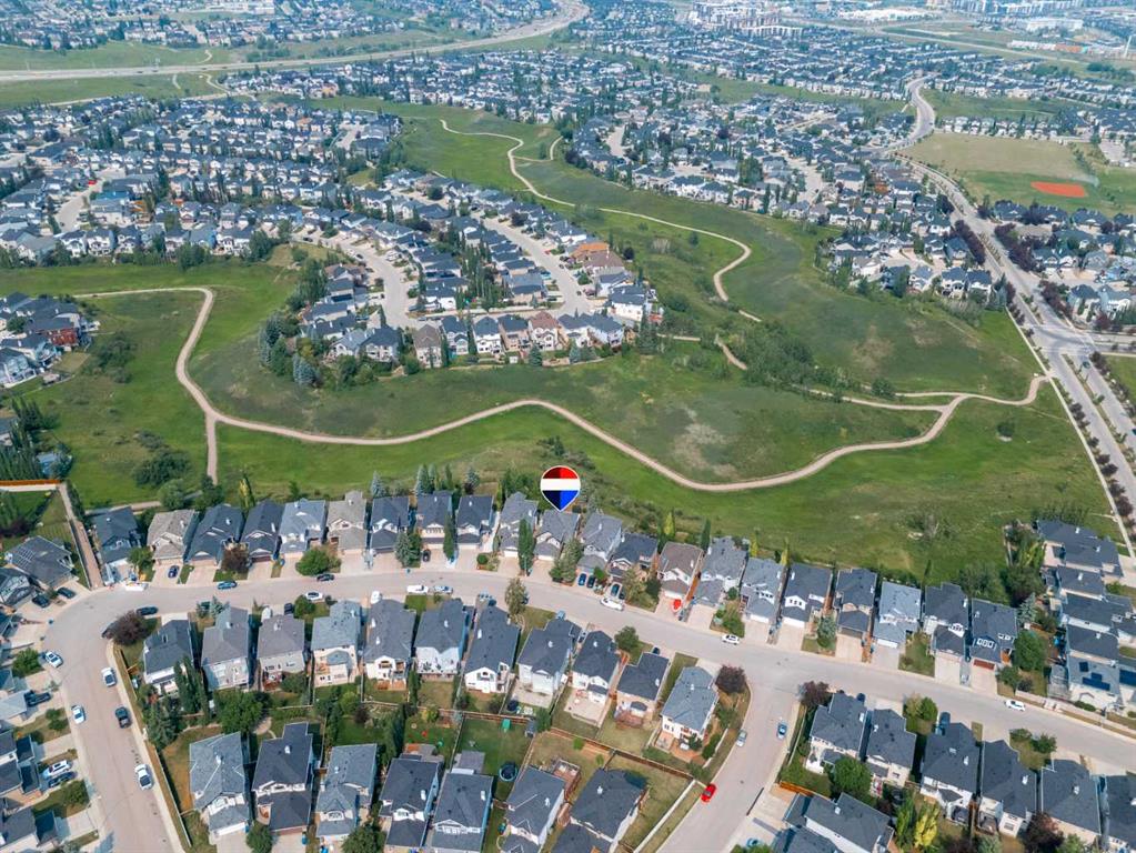 Picture of 50 Kincora Park NW, Calgary Real Estate Listing