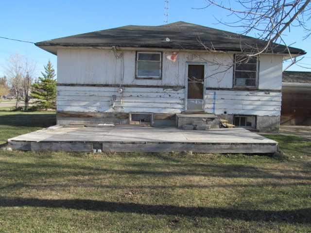 Picture of 602 5th Ave Avenue , Beaverlodge Real Estate Listing