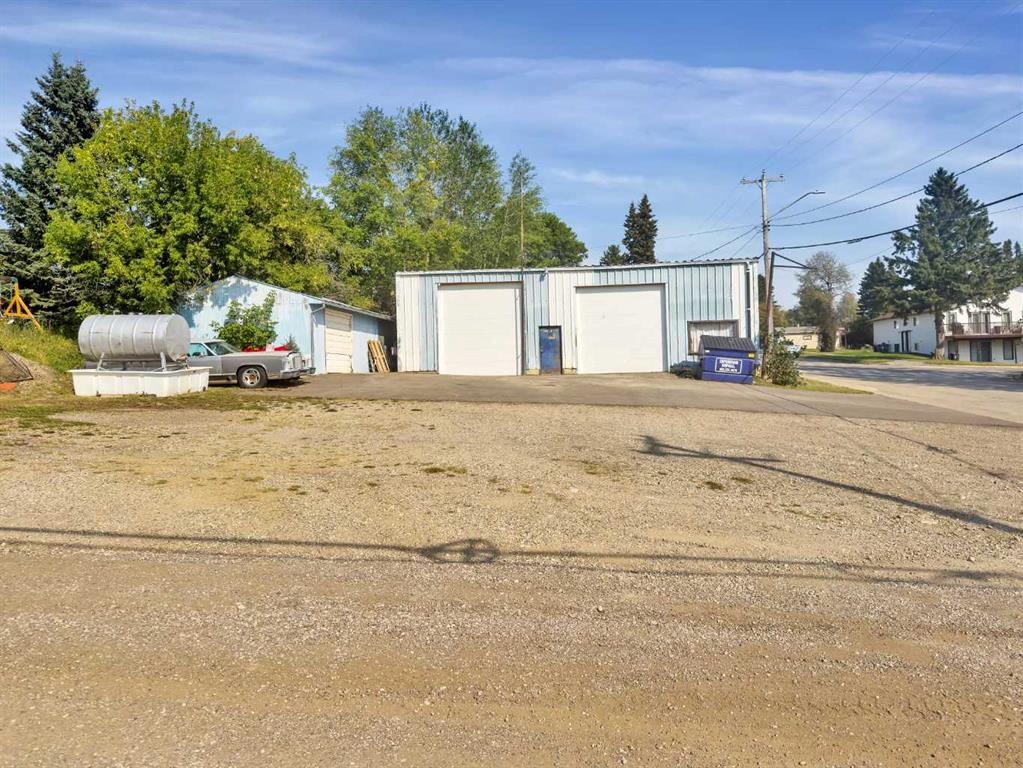Picture of 4808 49 Avenue , Rocky Mountain House Real Estate Listing