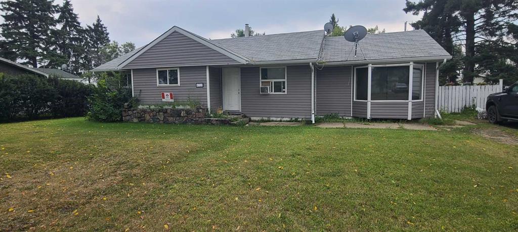 Picture of 4709 53 Avenue , Grimshaw Real Estate Listing
