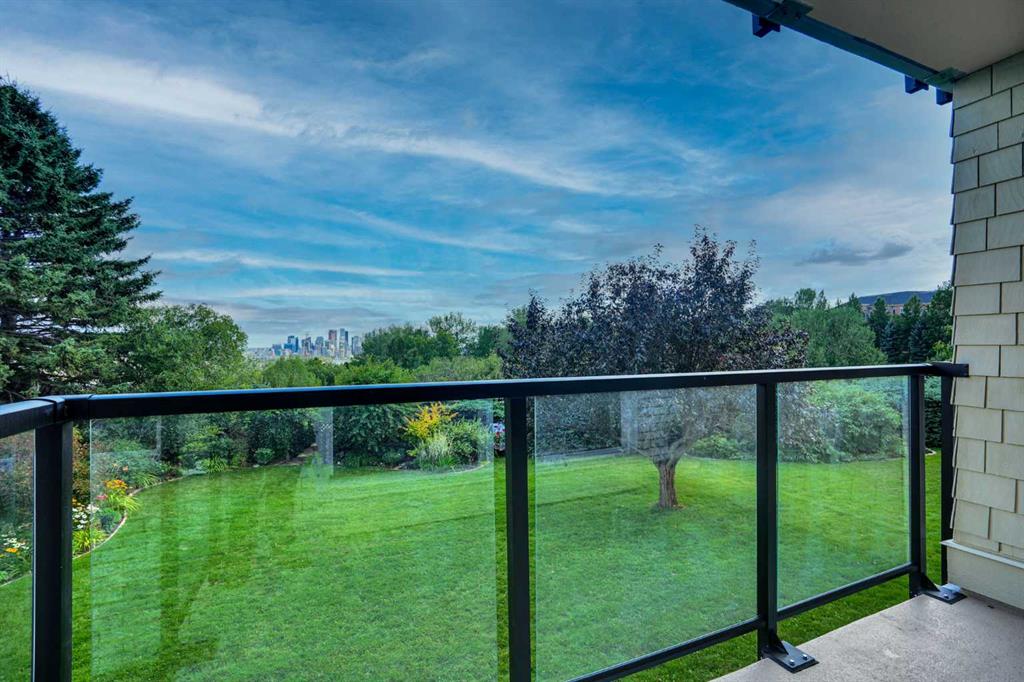Picture of 103, 520 Cedar Crescent SW, Calgary Real Estate Listing