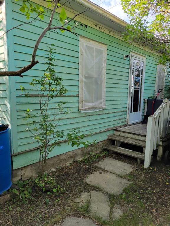 Picture of 139 5 Avenue , Three Hills Real Estate Listing