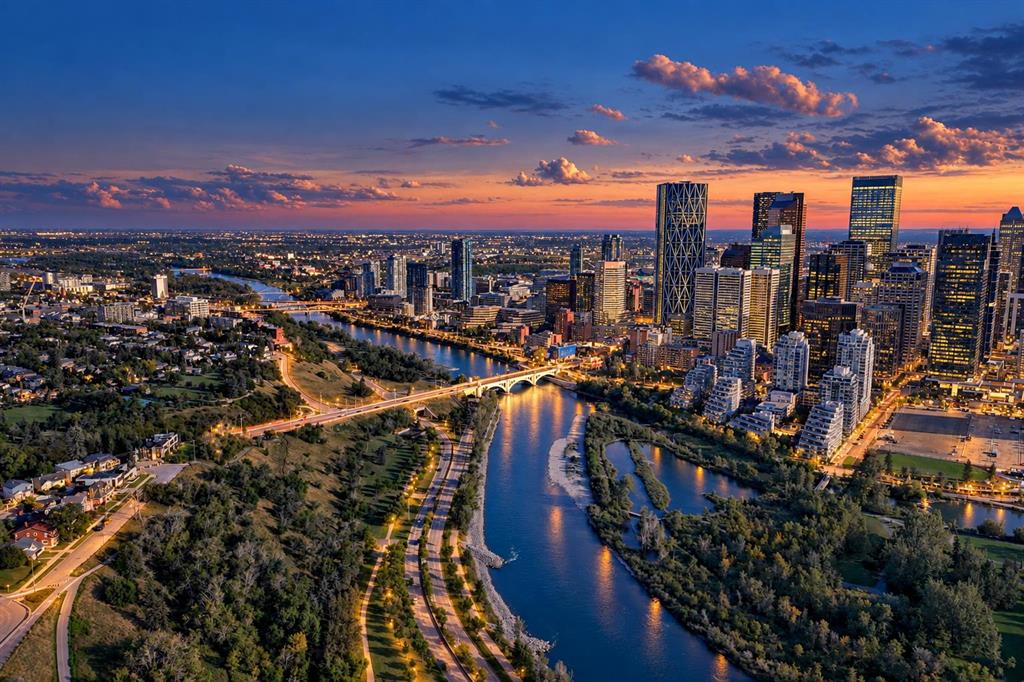 Picture of 530 Crescent Road NW, Calgary Real Estate Listing