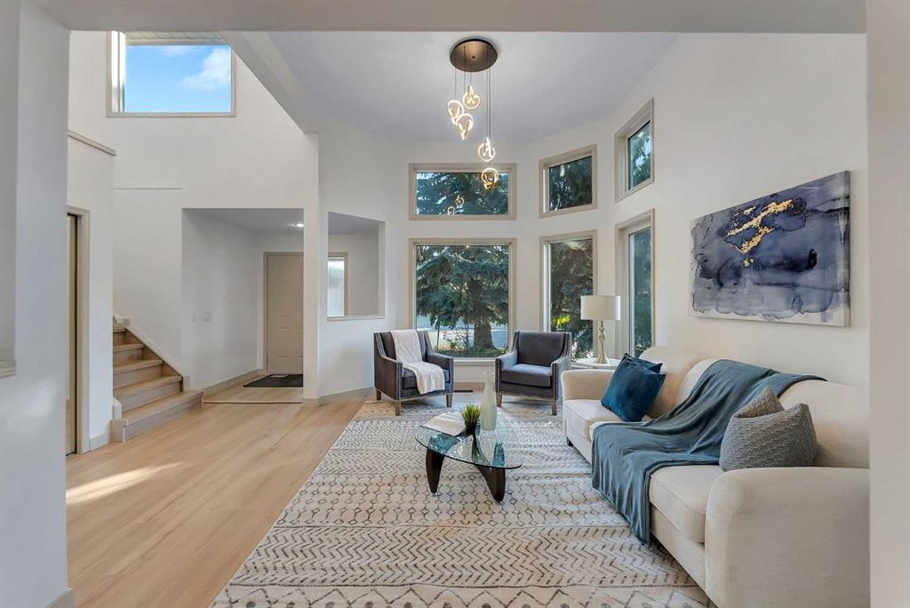 Picture of 12 Diamond Terrace SE, Calgary Real Estate Listing
