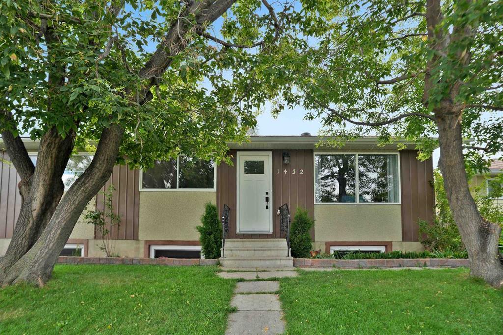 Picture of 1432 Robson Crescent SE, Calgary Real Estate Listing