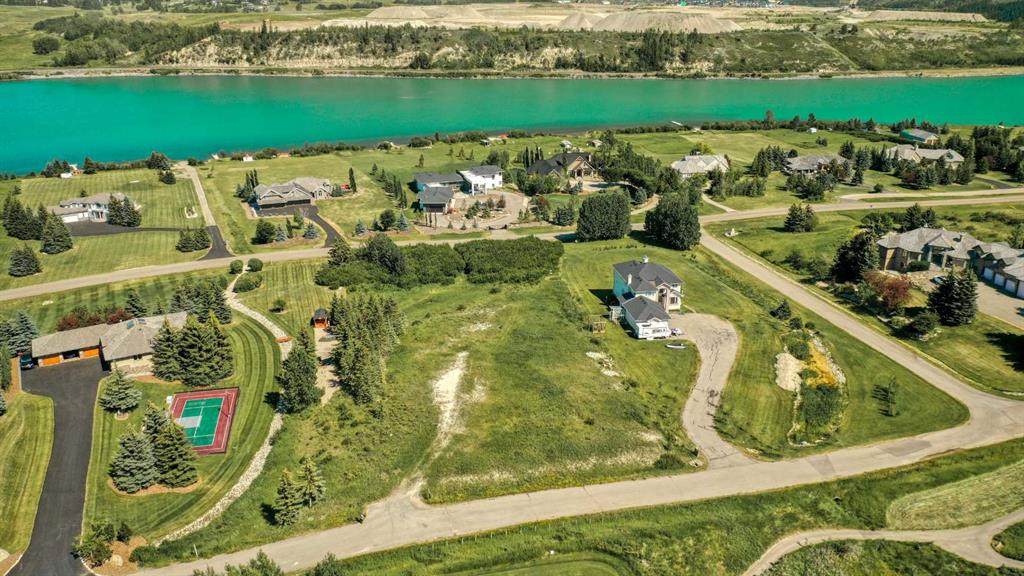 Picture of 71 Emerald Bay Drive , Rural Rocky View County Real Estate Listing