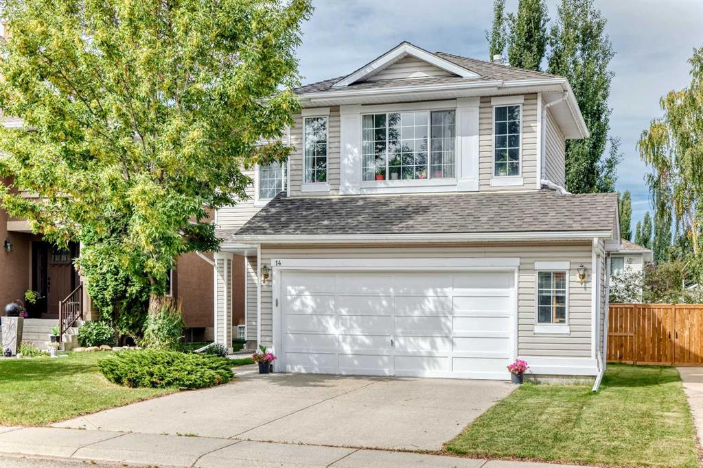 Picture of 14 Douglasview Circle SE, Calgary Real Estate Listing