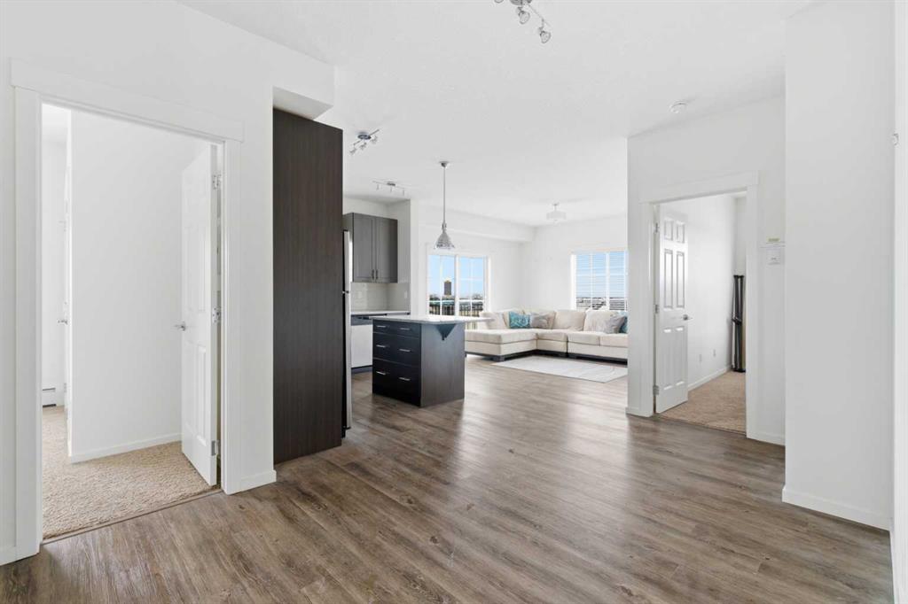 Picture of 1411, 99 Copperstone Park SE, Calgary Real Estate Listing